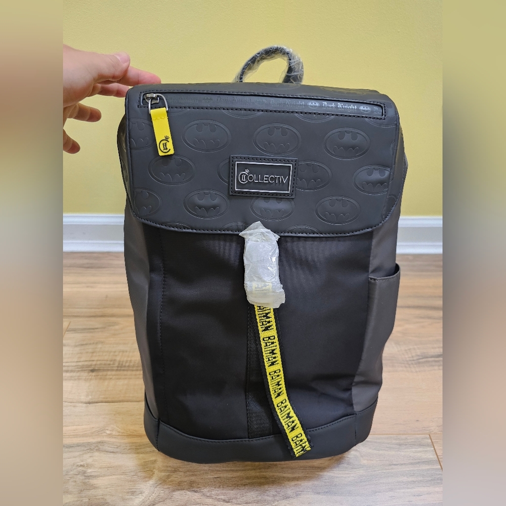 Loungefly Collectiv Batman 85th Anniversary Travelr Full Size Backpack